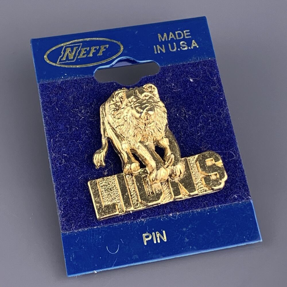Lions Mascot School Lapel Tie Pin Gold Tone Neff High Junior Team Sports Vintage